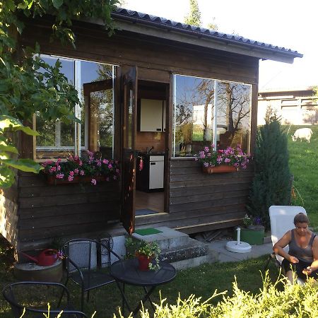 Embrach S'Husli B&B 외부 사진